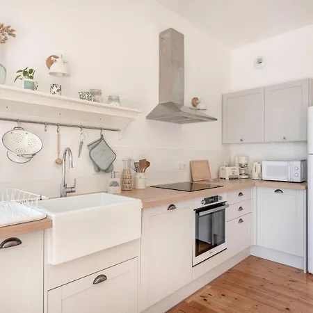 Apartment A 400m De La Plage, 4 Adultes 4 Enfants *