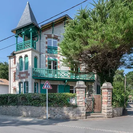 A 400m De La Plage, Pour 8 Apartment *